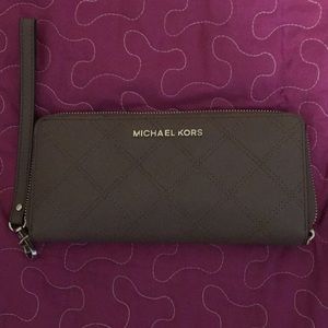 Michael Kors wallet